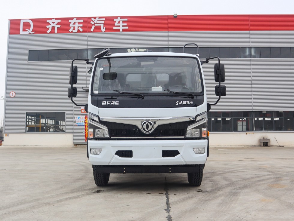 齐东方牌东风9立方压缩式垃圾车
