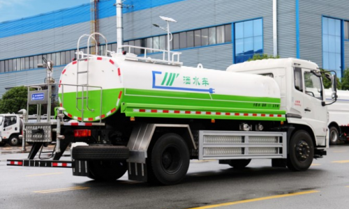 东风天锦纯电动11吨洒水车