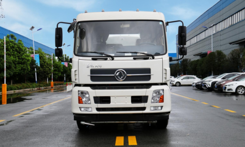 东风天锦纯电动11吨洒水车