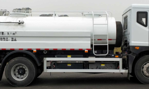 东风D9纯电动10吨洒水车