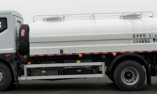 东风D9纯电动10吨洒水车