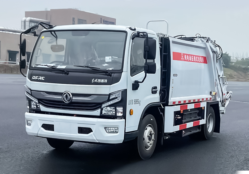 东风纯电动7方压缩垃圾车