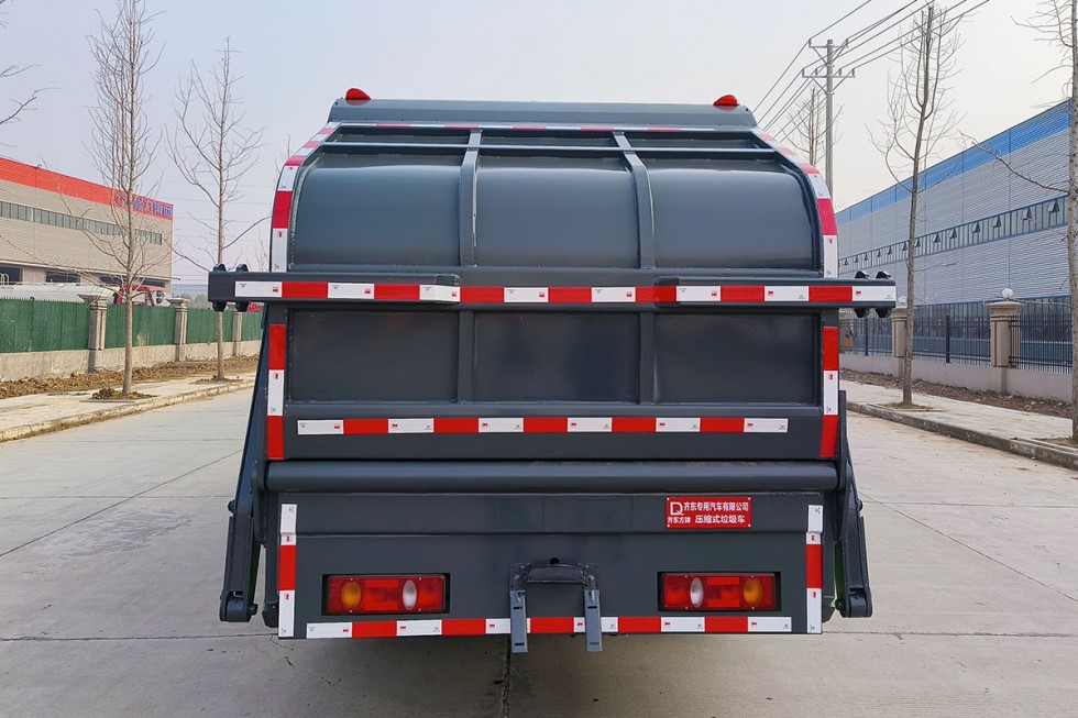 东风华神10方压缩垃圾车