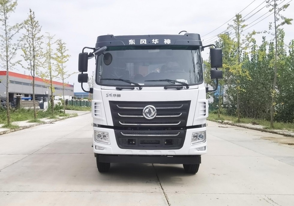 东风华神15方压缩垃圾车