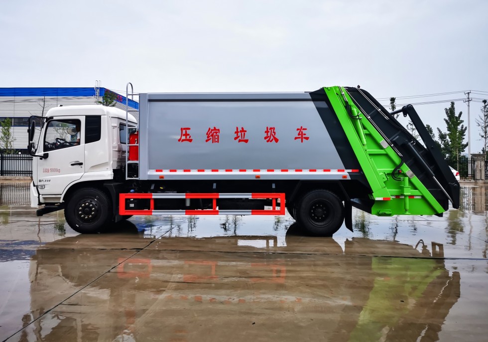 东风天锦18方压缩垃圾车