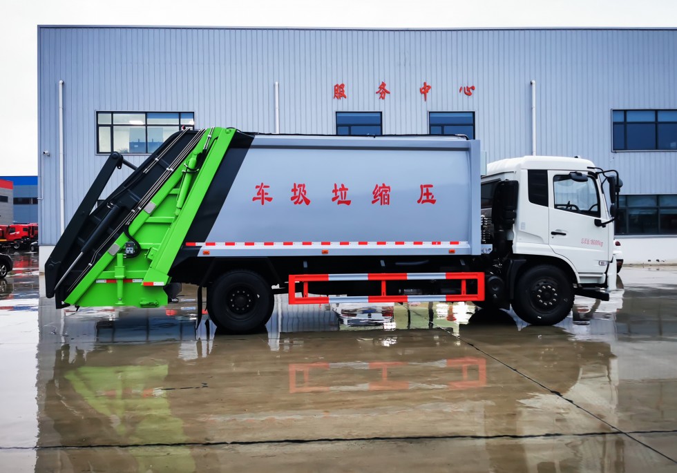 东风天锦18方压缩垃圾车