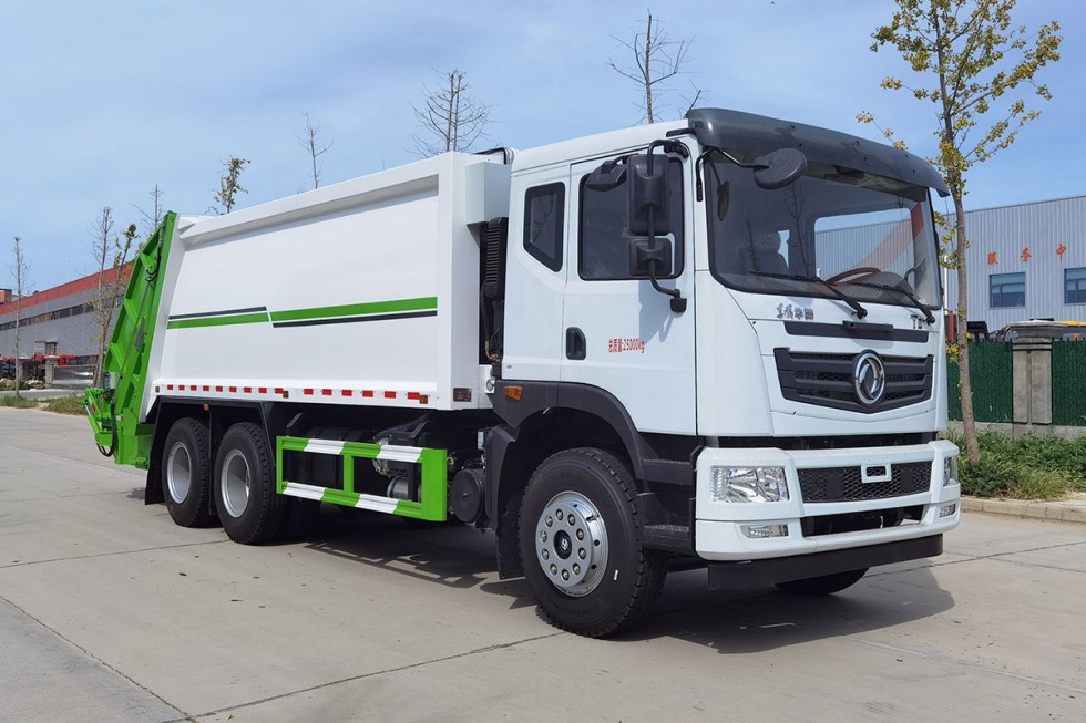 东风华神T5后双桥20立方压缩垃圾车