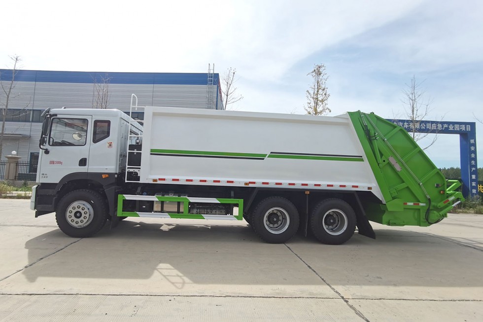 东风华神T5后双桥20立方压缩垃圾车