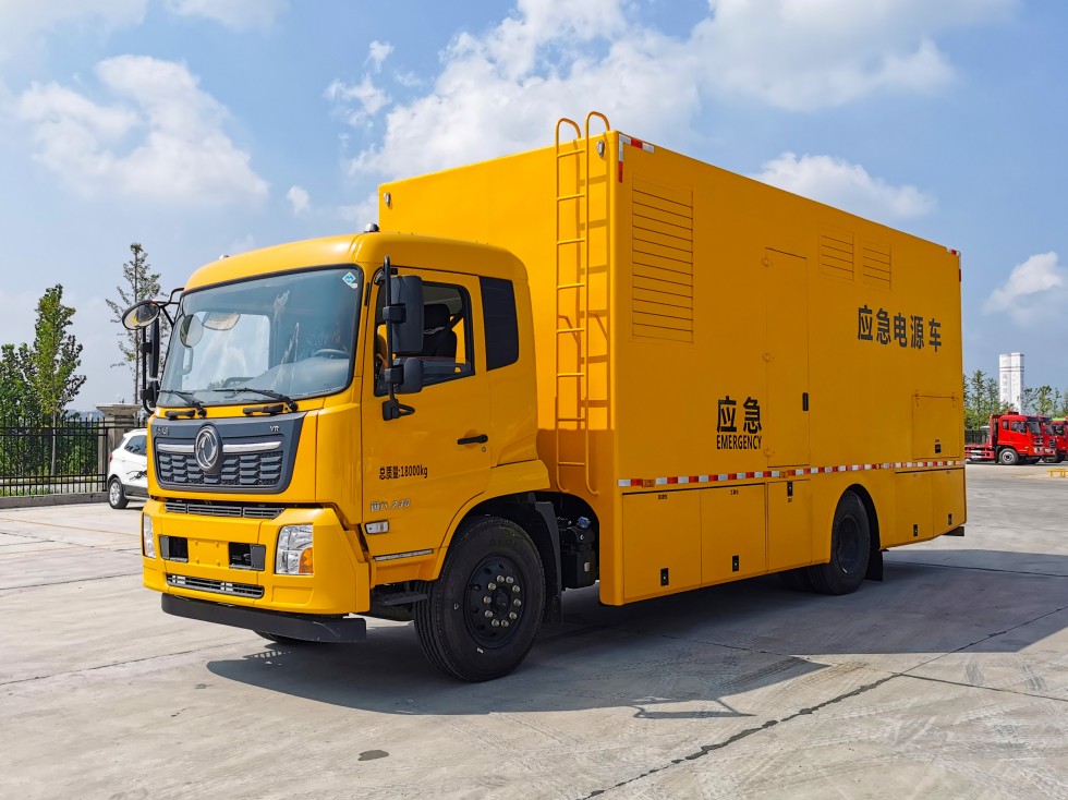 齐东方牌东风天锦电源车-500kw电源车