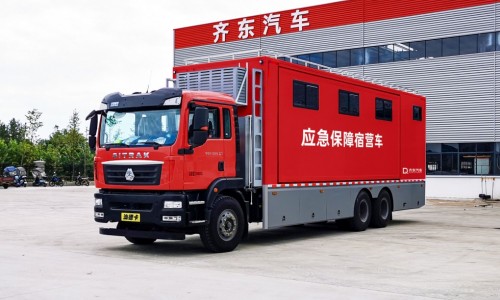 重汽汕德卡宿营车-32床